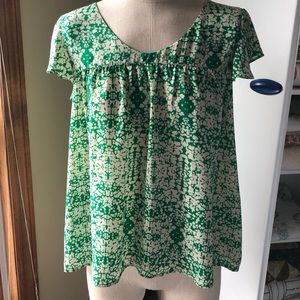 Super cute, gently worn, green and cream top.